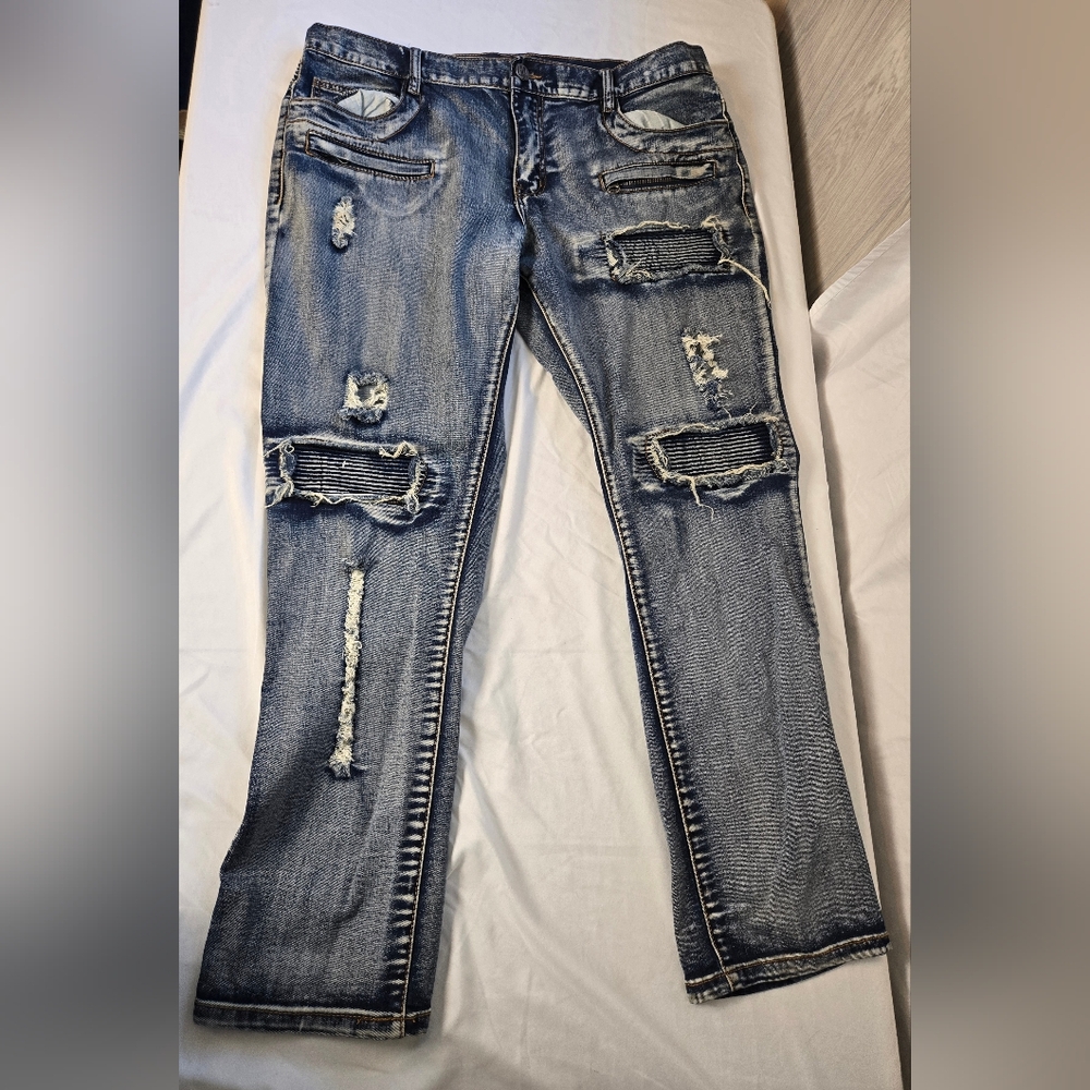 Denim House Men's Distressed Blue Jeans
